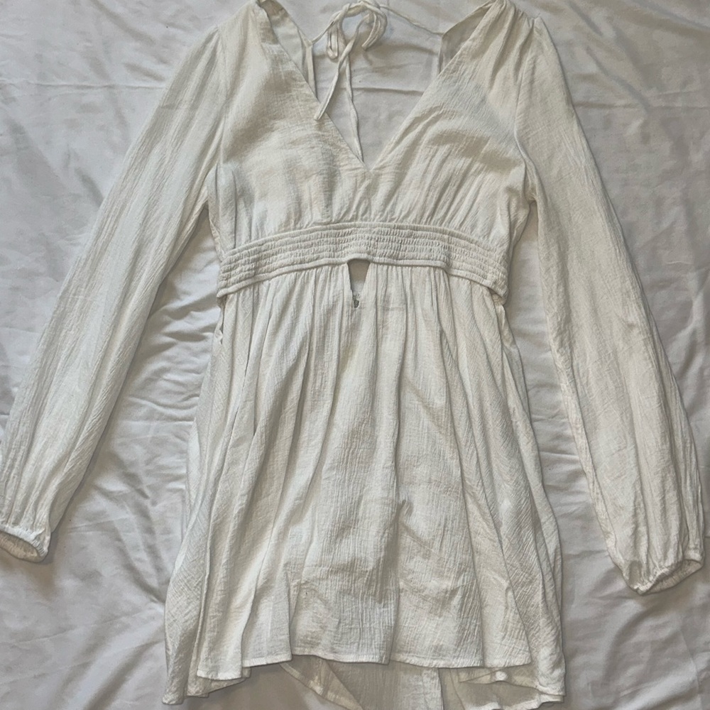 White long sleeve romper